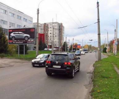 Билборд B в Черкассах, 3x6  Одеська вул. - Сумгаїтська вул. фото 1