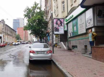 Citylight A in Kyiv, 1.2x1.8  Dmitrivs'ka st., 56 Photo 1