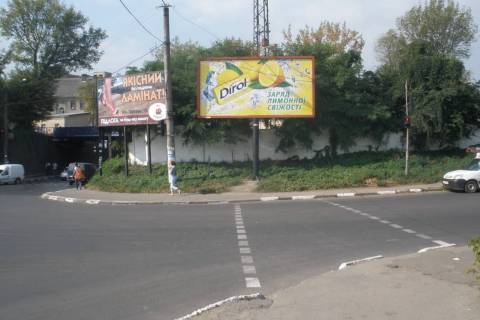 Билборд A в Васильевке, 3x6  Вовчинецька вул., (З/Д тунель) фото 1