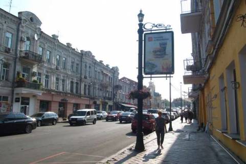 Бэклайт A в Киеве, 1.2x1.8  Петра Сагайдачного вул., 23/4 -№4 	 (у напрямку Поштової пл.) фото 1