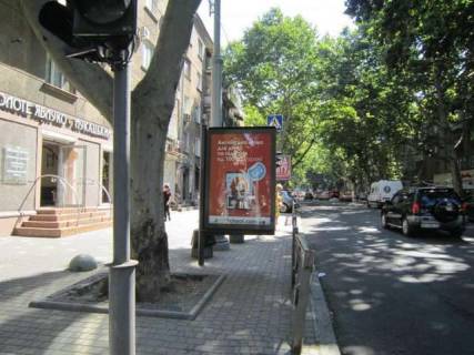 Беклайт A у Одесі, 1.2x1.8  Рішельєвська вул., 35 - Успенська вул., 69 Фото 1