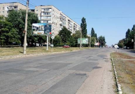 Билборд B в Черкассах, 3x6  Сумгаїтська вул., 38 - Перемоги просп. фото 1