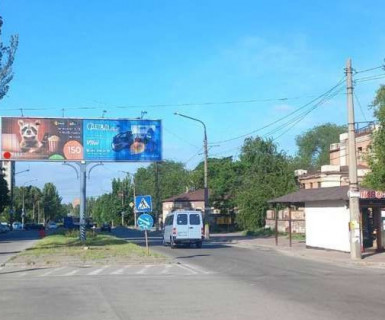 Призма A в Запорожье, 3x6  Дніпровська вул. — Поштова вул., Майдан волі - 654795 фото 1