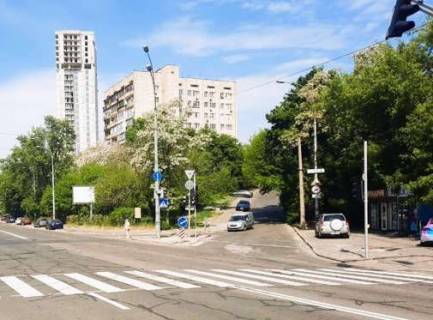 Скроллер A в Киеве, 2.3x3.14  Володимира Брожка вул. (Кіровоградська).— Монтажників вул. (на перехресті) - 564488 фото 1