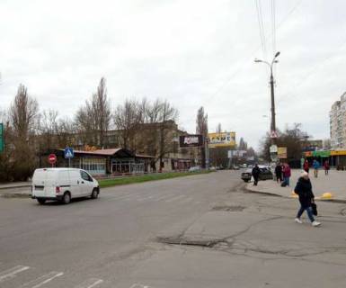 Билборд B в Херсоне, 3x6  Небесної сотні вул. (40-річчя Жовтня вул.) - Текстильників просп. фото 1