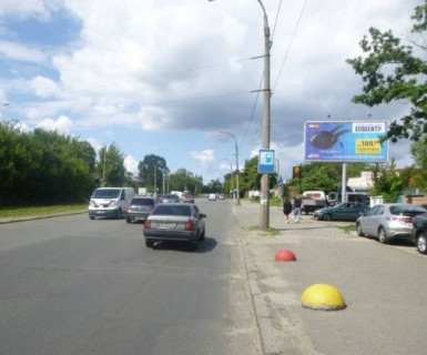 Призма A в Киеве, 3x6  Миколи Василенка вул., 3 - 624162 фото 1