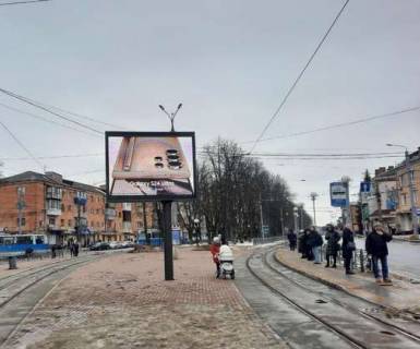 Видеоборд + у Вінниці, 2.3x3.14  Пирогова вул., 4 (розширення 480х336) - 480338 Фото 1