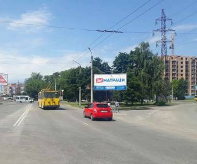 Билборд A в Полтаве, 3x6  Миру просп. - Миру вул. фото 1