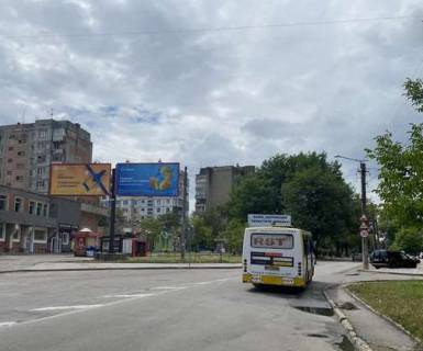 Билборд B в Ивано-Франковске, 3x6  Вовчинецька (Гагаріна) вул., 174 (права) фото 1