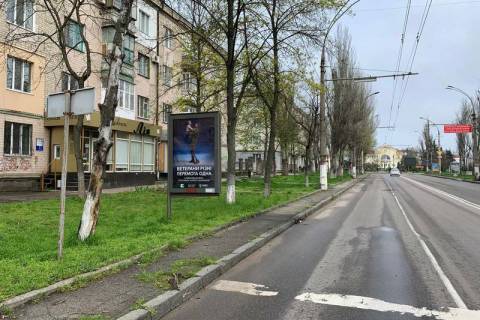 Ситилайт B в Херсоне, 1.2x1.8  Ушакова просп. - Залізнична вул. фото 1