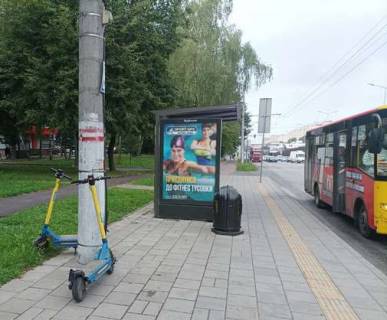 Ситилайт B в Львове, 1.2x1.8  Наукова вул., 7-а фото 1