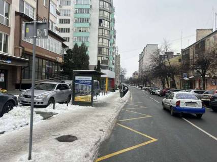 Беклайт B у Івано-Франківську Бельведерська (Московська) вул., 19 Фото 1