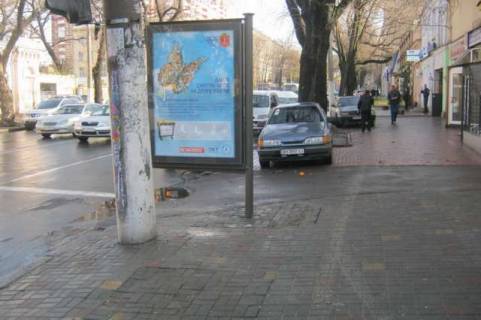 Бэклайт B в Одессе, 1.2x1.8  Велика Арнаутська вул., 27 - Канатна вул., 61 фото 1