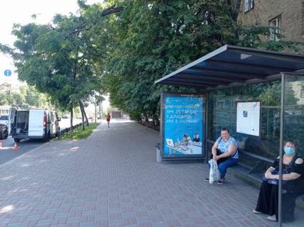 Бэклайт A в Киеве, 1.2x1.8  Михайла Бойчука вул. (Кіквідзе вул.) - Німанська вул., - зупинка гром. транспорту фото 1