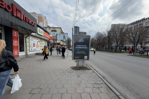 Citylight B in Poltava, 1.2x1.8  Sobornosti st., 64 (No1) Photo 1