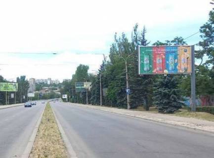 Призма A в Запорожье, 3x6  Соборний просп., 111 (рух від вокзалу) - 480779 фото 1