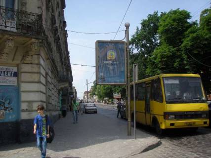 Бэклайт B в Львове, 1.2x1.8  Городоцька вул., 71 - Замкнена вул. (від центру) фото 1