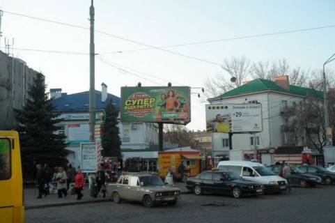 Білборд, Бігборд (Борд)  B у Василівці, 3x6  Привокзальна пл. Фото 1