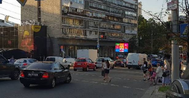 Видеоборд A в Киеве, 2.3x3.14  Велика Васильківська вул. (Червоноармійська)., 94 (розширення 480х336) - 662129 фото 1