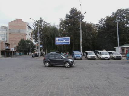 Білборд, Бігборд (Борд)  A у Василівці, 3x6  Привокзальна пл. - Гаркушi вул. Фото 1