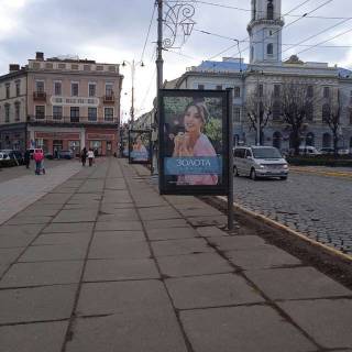 Бэклайт B в Черновцах Центральна пл., (№3) - Головна вул. - Руська вул. фото 1