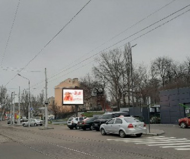 Video Billboard A in Odessa, 2.3x3.14  Херсонський сквер 1 - 662618 Photo 1
