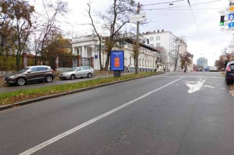 Бэклайт A в Киеве, 1.2x1.8  Гетьмана Павла Скоропадського вул. (Льва Толстого)., 21/2 розподілювач №4 (у напрямку Українських Героїв площа (Льва Толстого пл.)) фото 1