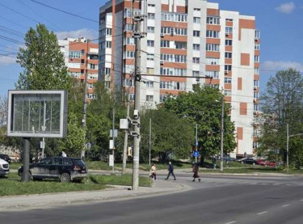 Бэклайт B в Львове, 2.3x3.14  Наукова вул. - Тролейбусна вул. фото 1