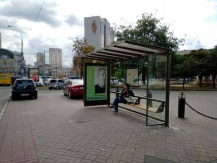 Бэклайт A в Киеве, 1.2x1.8  Дмитрівська вул., непарна сторона, зуп. «Галицька площа (Перемоги пл.)» (1) фото 1