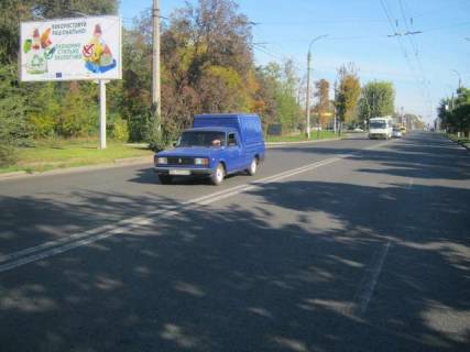 Білборд, Бігборд (Борд)  B у Василівці, 3x6  Смілянська вул., (Автовокзал) Фото 1