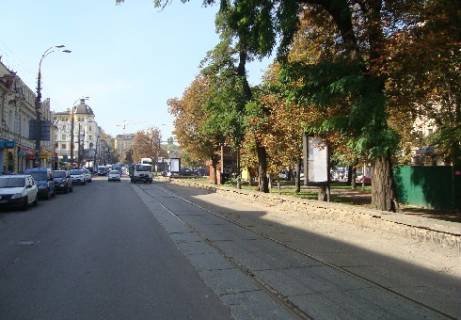 Бэклайт B в Киеве Верхній Вал вул., 18 фото 1