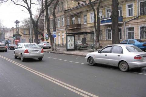 Бэклайт A в Одессе, 1.2x1.8  Дьогтярна вул., 5 - Тираспольська вул. (остановка) фото 1