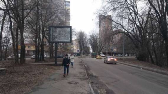 Ситилайт B в Киеве, 1,2х1,8  Миколи Амосова вул., 300 метрів до Національного інституту серцево-судинної хірургії імeні М.М. Амосова - Солом`янська вул. фото 1