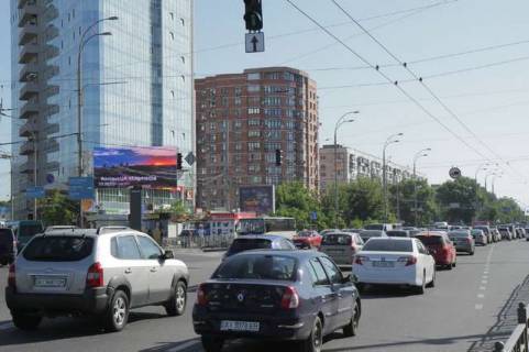 Видеоборд A в Васильевке, 4x8  Голосіївський просп. - Васильківська вул. - 424025 фото 1