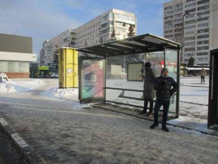 Білборд, Бігборд (Борд)  A у Василівці, Нестандарт  Науки просп. (Леніна просп.) - 23-го Серпня вул., (зупинка) (брендування) Фото 1