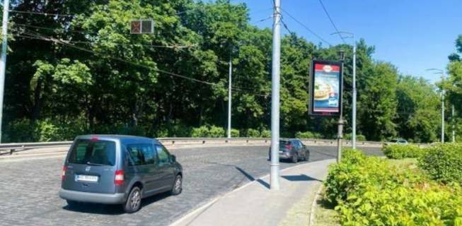 Нестандарт B в Львове, 1.2x1.8  Князя Ярослава Осмомисла пл. - Театральна вул., (№2) фото 1
