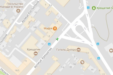 Скроллер A в Киеве, 1.2x1.8  Хрещатик вул., 8 (вихід з підземного переходу, банк "Хрещатик") - 127747 схема