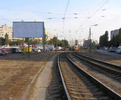 Billboard A in Kyiv, 3x6  Simirenka st., 2;100m do povorotu na Zoludeva st.; navproti universamu (u napramku  Mihajlovs'koi Borsagovki) Photo 1