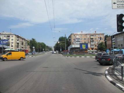 Скроллер A в Васильевке Науки просп. (Леніна просп.), 46/25 - Яроша Отакара вул. - 425945 фото 1