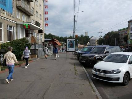 Бэклайт B в Виннице Пирогова вул., 2 фото 1
