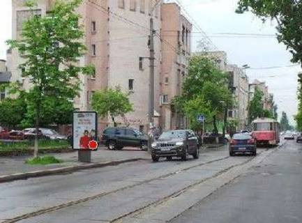 Ситилайт B в Киеве, 1.2x1.8  Костянтинівська вул. - Оболонська вул., 45 фото 1