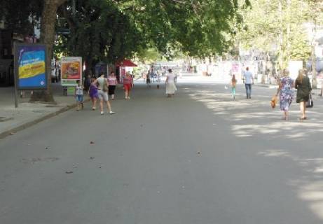 Бэклайт B в Николаеве Соборна вул. (Радянська (центр) вул.), 3а фото 1