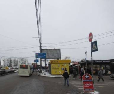 Призма A в Киеве, 3x6  Хоткевича Гната вул. (Червоногвардійська вул.) - Гетьмана Павла Полуботка вул. (Попудренка) (у напрямку Шухевича вул.) - 616299 фото 1