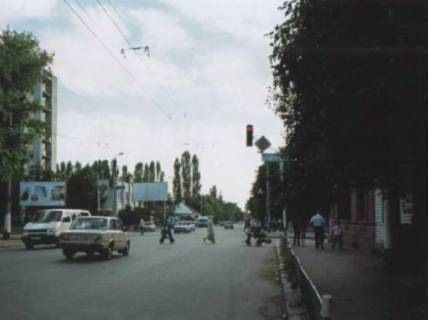 Билборд B в Житомире, 3x6  Михайла Грушевського вул. (Котовського вул.), 50 - Князів Острозьких вул. (Шелушкова вул.) фото 1