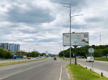 Призма A в Киеве, 3x6  Саперно-Слобідська вул., 26 - 654476 фото 1