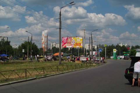 Билборд A в Васильевке, 3x6  Симиренка вул., : навпроти буд. №4; розподільник (в напр. 50-летия Октября просп. ) фото 1