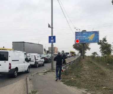Призма A в Киеве, 3x6  Харківське шосе - Фанерна вул. (на перхресті) - 661221 фото 1