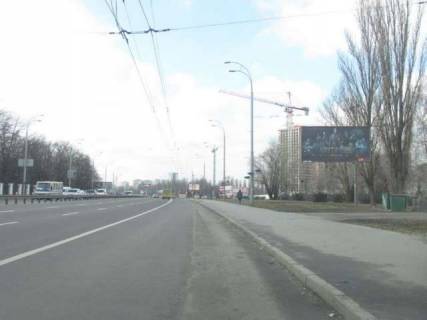 Билборд A в Васильевке, 3x6  Академіка Глушкова просп., навпроти НВЦ "Експоцентр України" (в напрямку Одеської пл.) фото 1