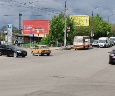 Билборд B в Ивано-Франковске, 3x6  Незалежності вул., 126 - Хриплинська вул. фото 1