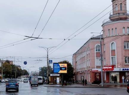 Видеоборд A в Виннице, 2.3x3.14  Михайла Коцюбинського вул. — Батозька вул.(кол. Кірова вул.) (залізнич. вокзал) - 615957 фото 1